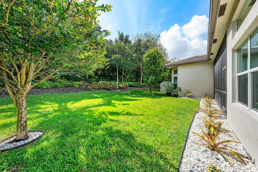 12874 Granite Mountain Pass Boynton Beach, FL 33473