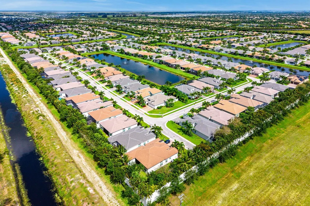12874 Granite Mountain Pass Boynton Beach, FL 33473