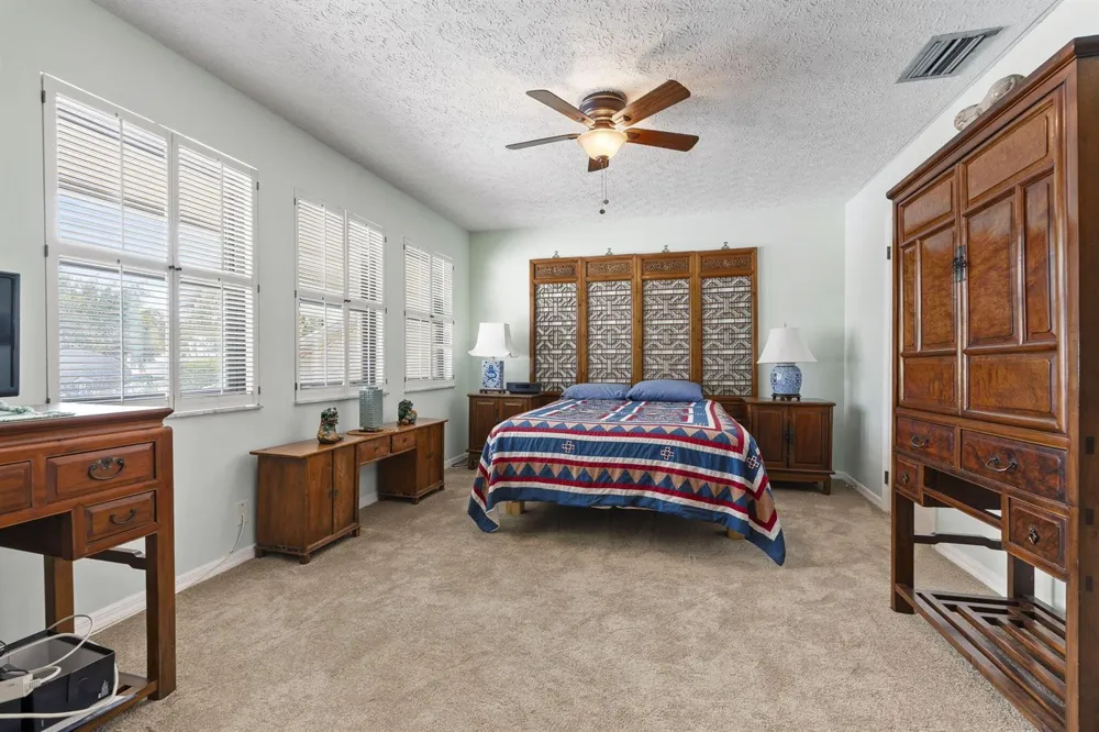 4189 SE Saint Lucie Boulevard Stuart, FL 34997