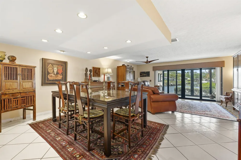 4189 SE Saint Lucie Boulevard Stuart, FL 34997