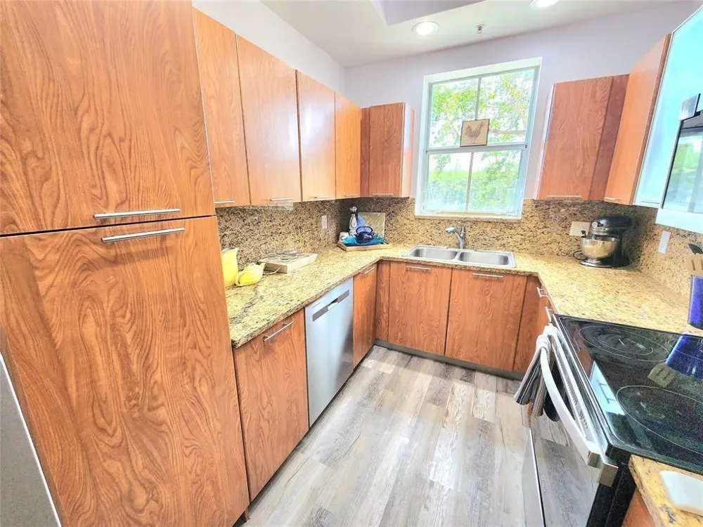 2317 Vintage Drive Lighthouse Point, FL 33064