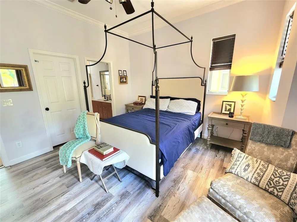 2317 Vintage Drive Lighthouse Point, FL 33064