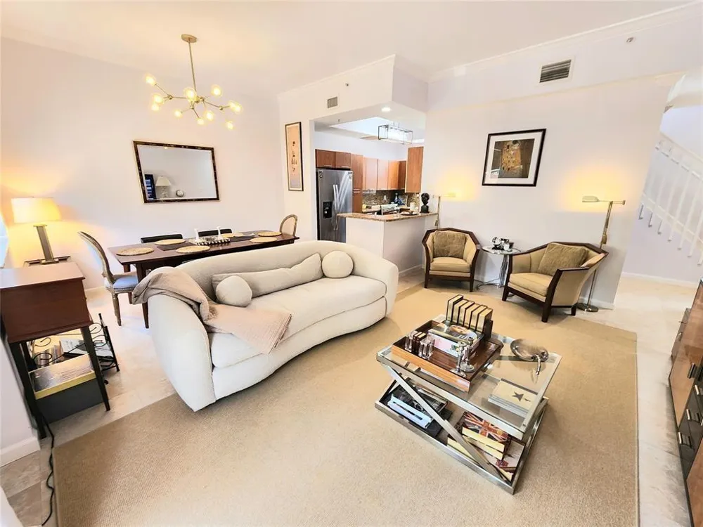 2317 Vintage Drive Lighthouse Point, FL 33064
