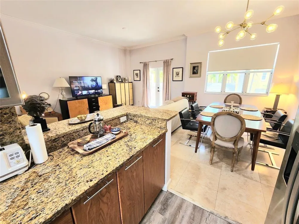 2317 Vintage Drive Lighthouse Point, FL 33064