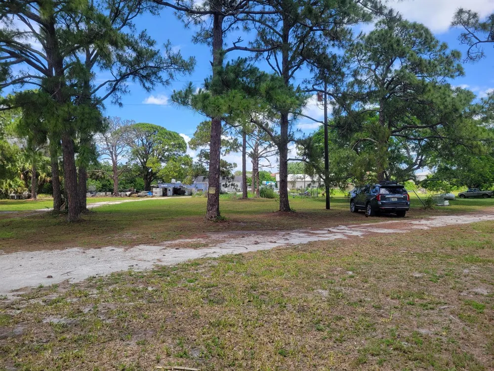 9610 Orange Avenue Fort Pierce, FL 34945
