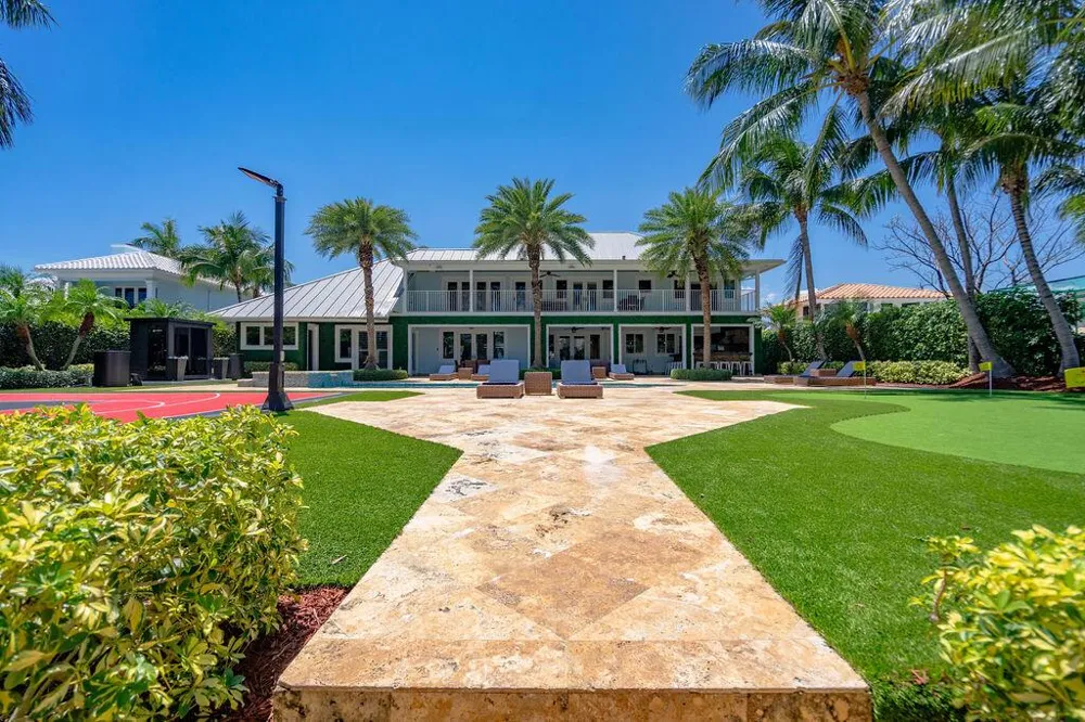 4130 NE 31st Avenue Lighthouse Point, FL 33064