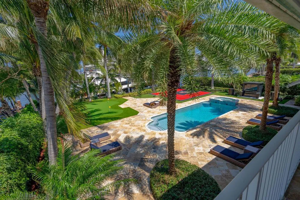 4130 NE 31st Avenue Lighthouse Point, FL 33064