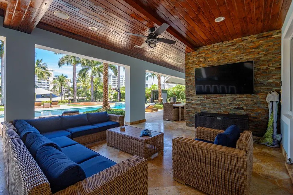 4130 NE 31st Avenue Lighthouse Point, FL 33064