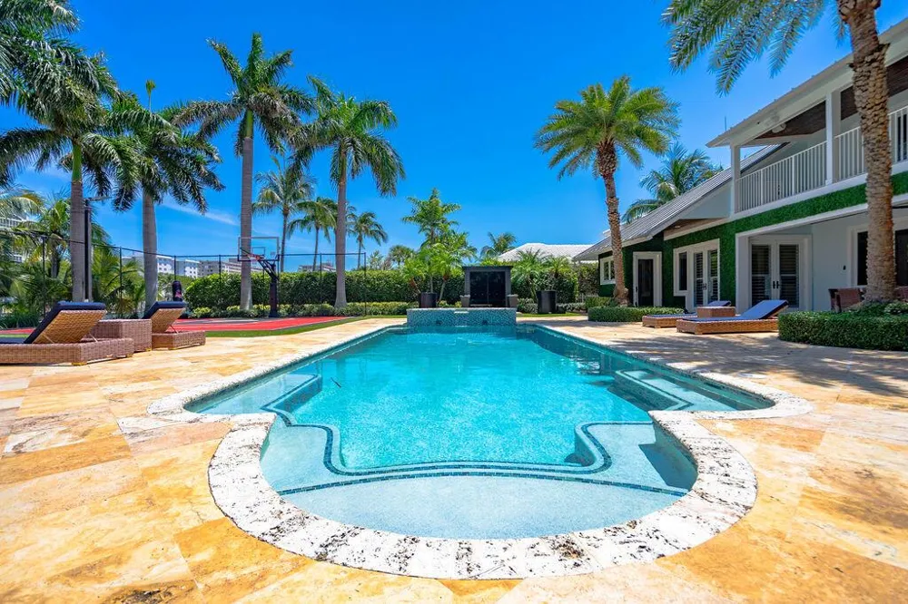 4130 NE 31st Avenue Lighthouse Point, FL 33064