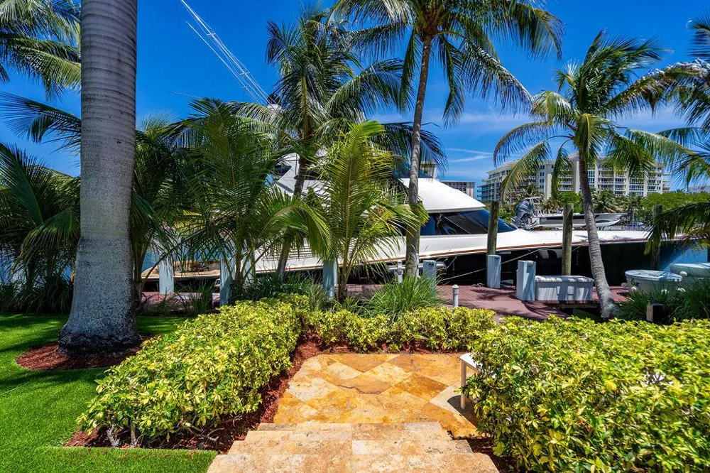 4130 NE 31st Avenue Lighthouse Point, FL 33064