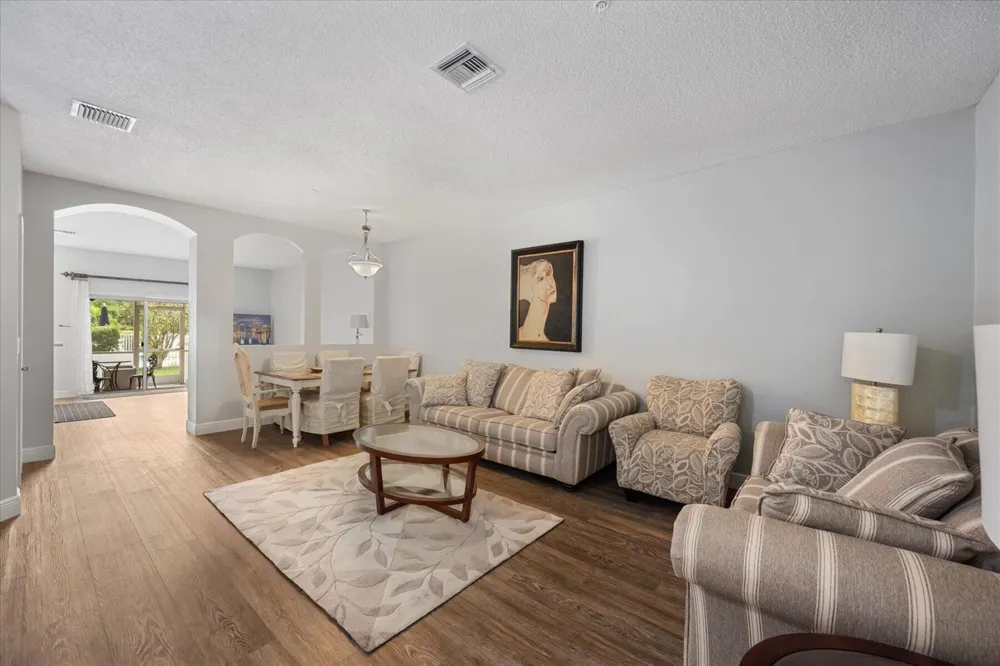 112 Lighthouse Circle #G Tequesta, FL 33469