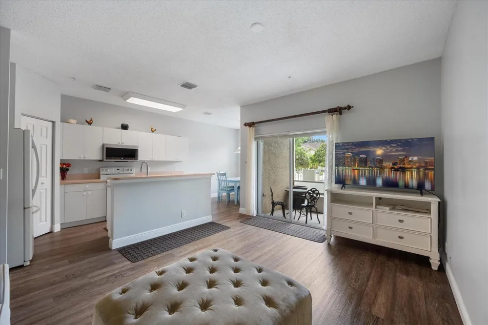 112 Lighthouse Circle #G Tequesta, FL 33469