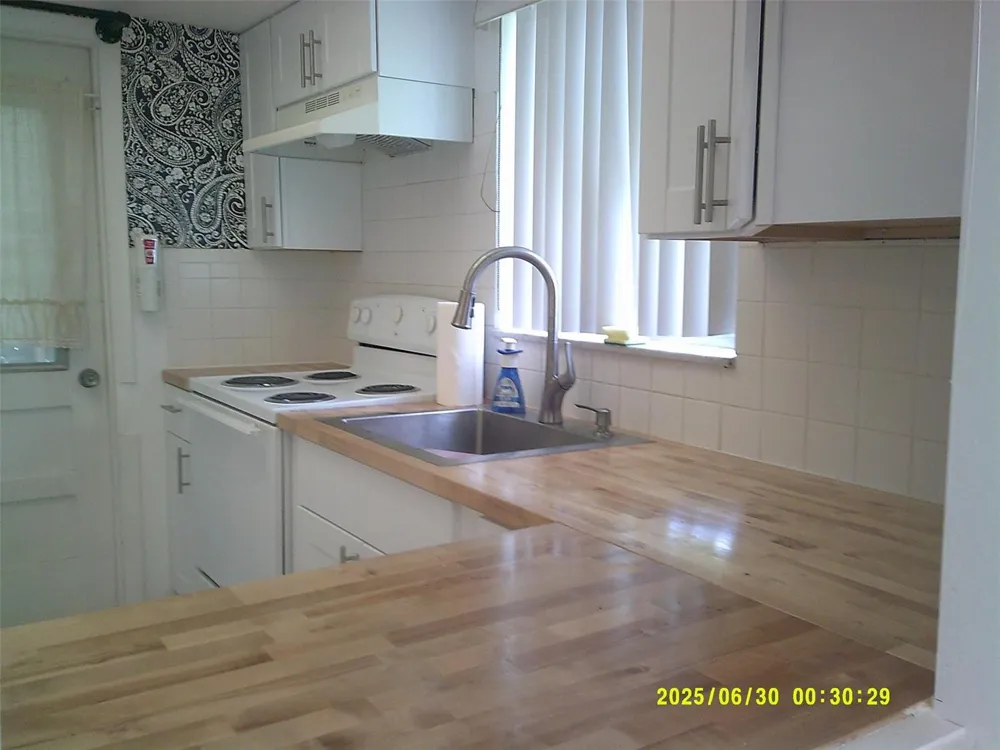 5800 Margate Boulevard #411-4 Margate, FL 33063