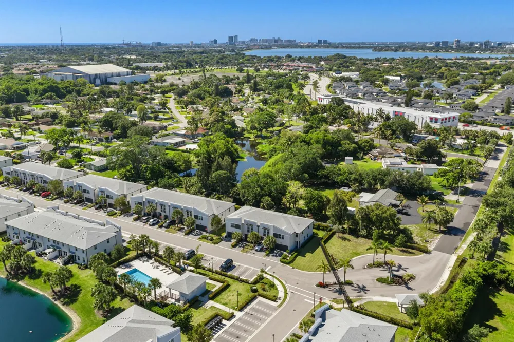 1780 Lindley Street Mangonia Park, FL 33407