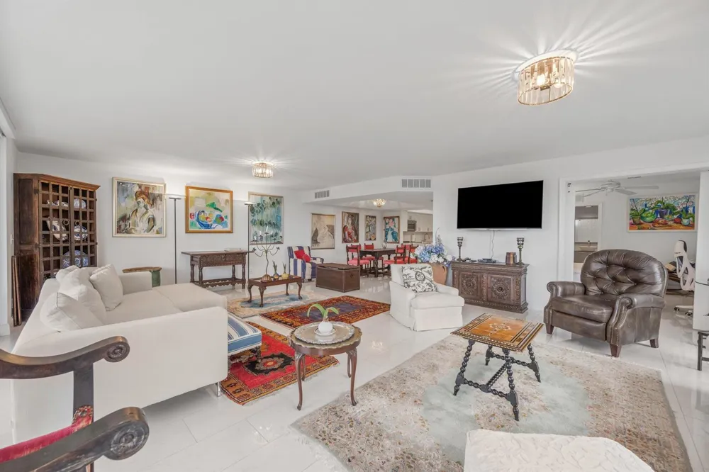 4000 S Ocean Boulevard #104 South Palm Beach, FL 33480