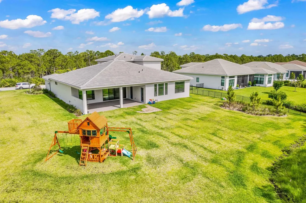 2989 SW Goldenglow Drive Palm City, FL 34990