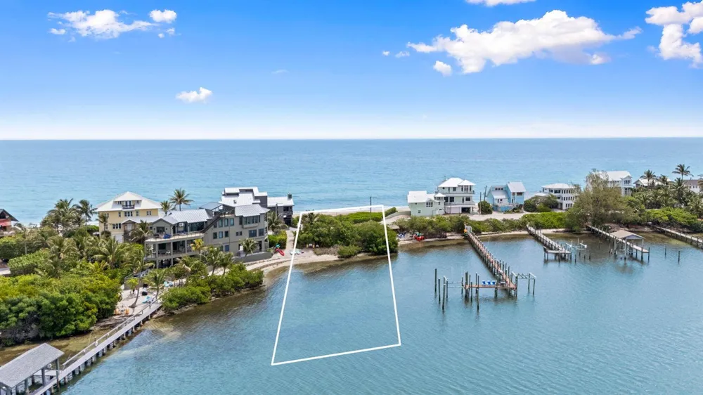 918 SE Macarthur Boulevard Stuart, FL 34996