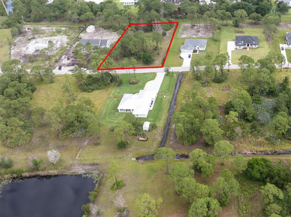 10638 Sugar Pine Drive Fort Pierce, FL 34945