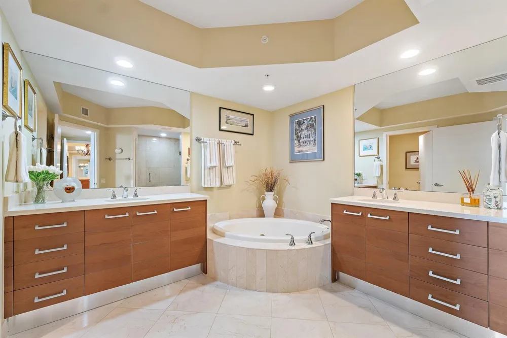 3620 Gardens Parkway #902b Palm Beach Gardens, FL 33410
