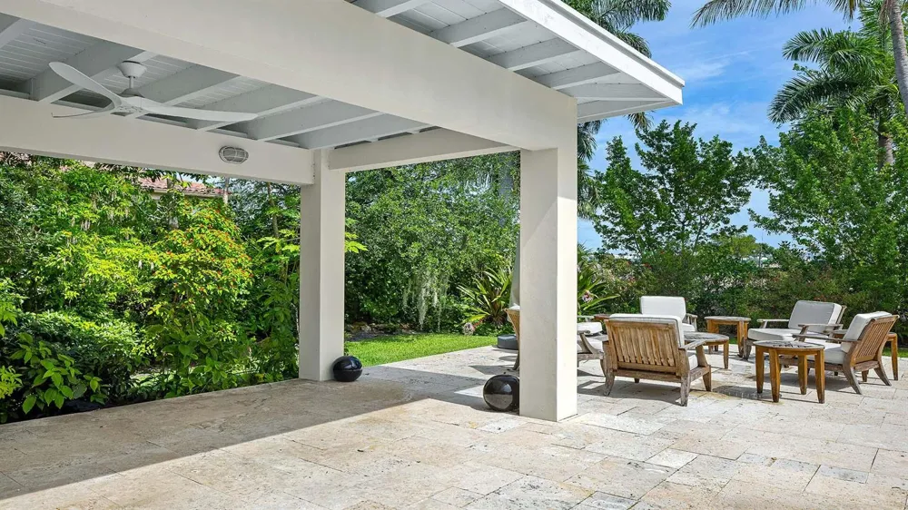 335 Old School Road Gulf Stream, FL 33483