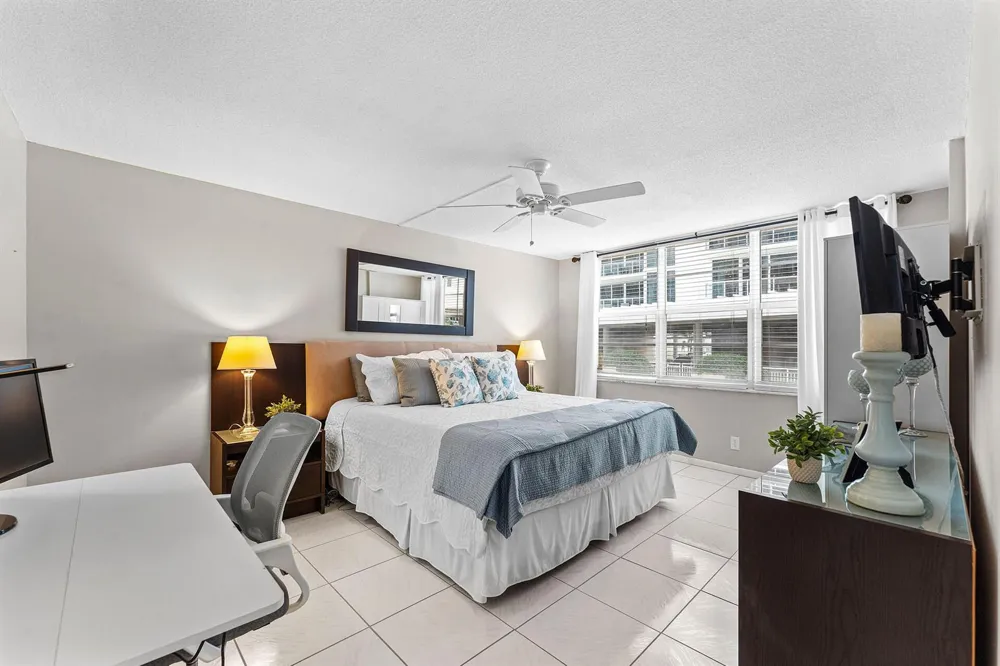 3570 S Ocean Boulevard S #208 South Palm Beach, FL 33480