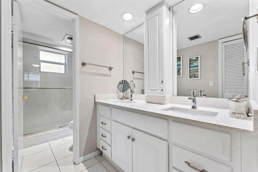 3570 S Ocean Boulevard S #208 South Palm Beach, FL 33480