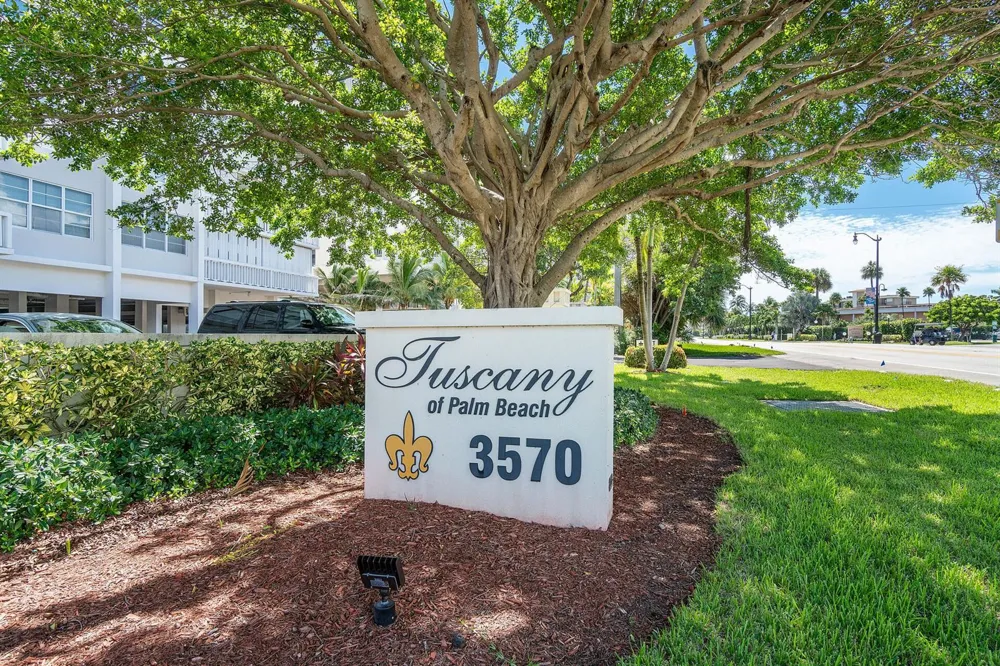 3570 S Ocean Boulevard S #208 South Palm Beach, FL 33480