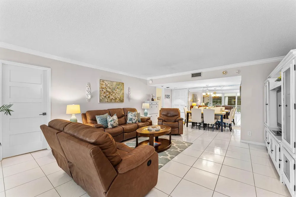 3570 S Ocean Boulevard S #208 South Palm Beach, FL 33480