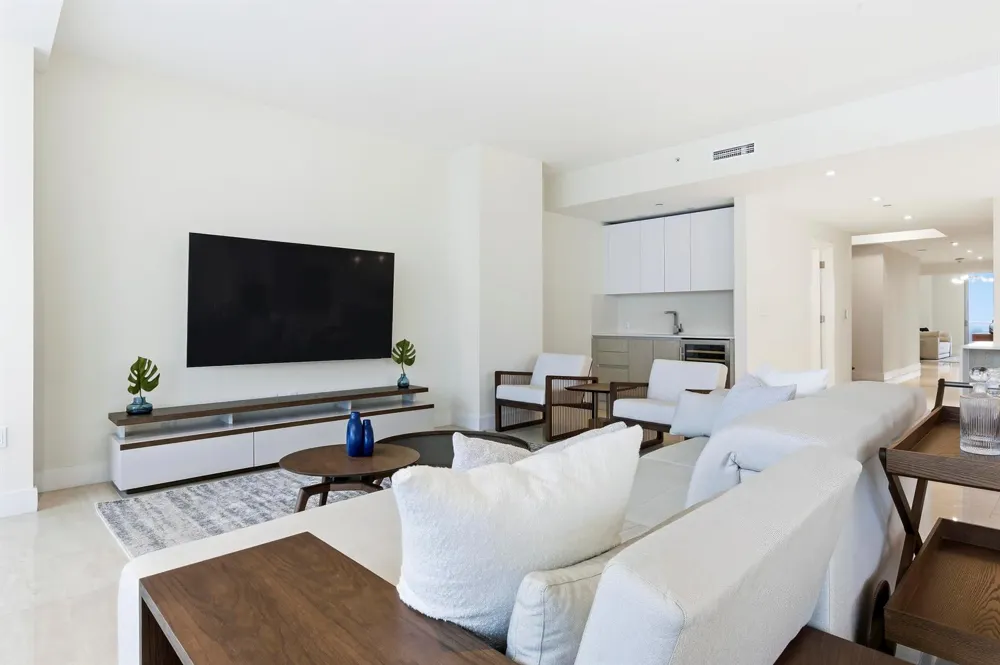 3100 Ocean Drive #P-1802 Singer Island, FL 33404