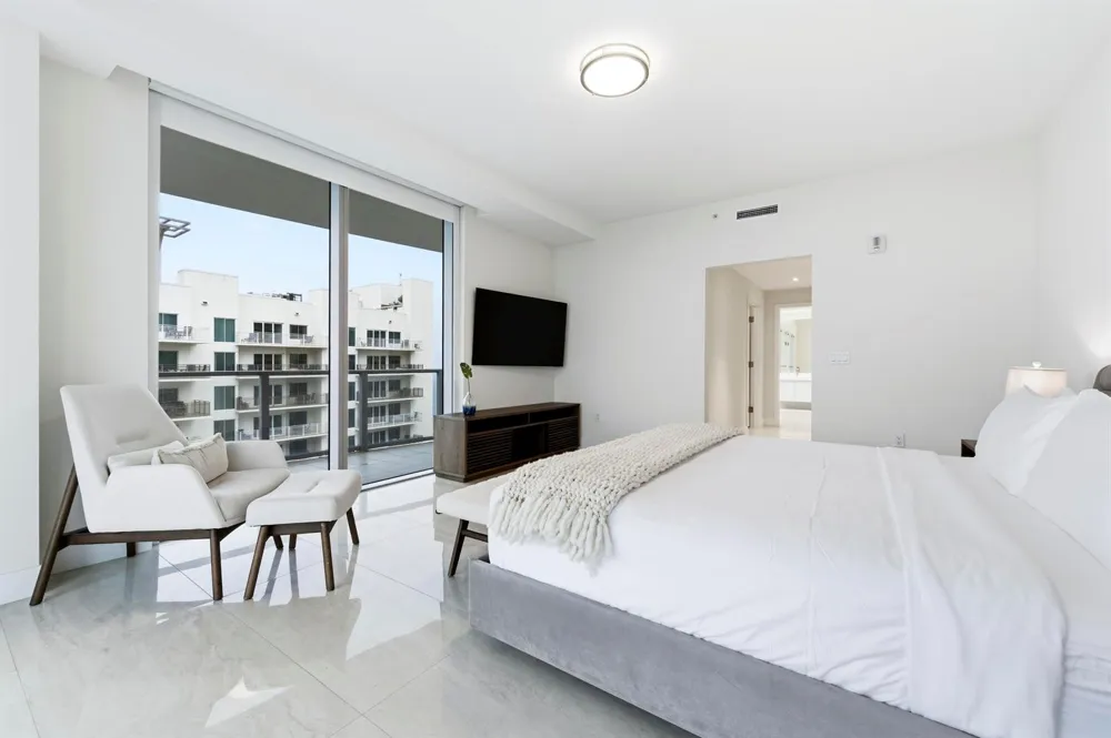 3100 Ocean Drive #P-1802 Singer Island, FL 33404