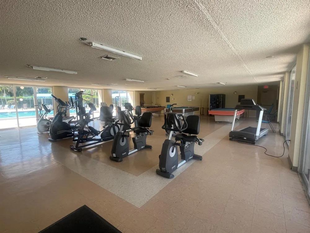 752 Lori Drive #223 Palm Springs, FL 33461