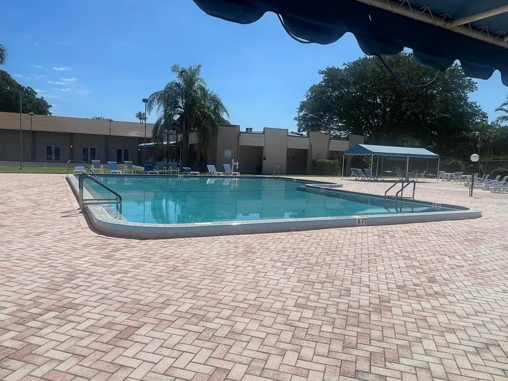 752 Lori Drive #223 Palm Springs, FL 33461