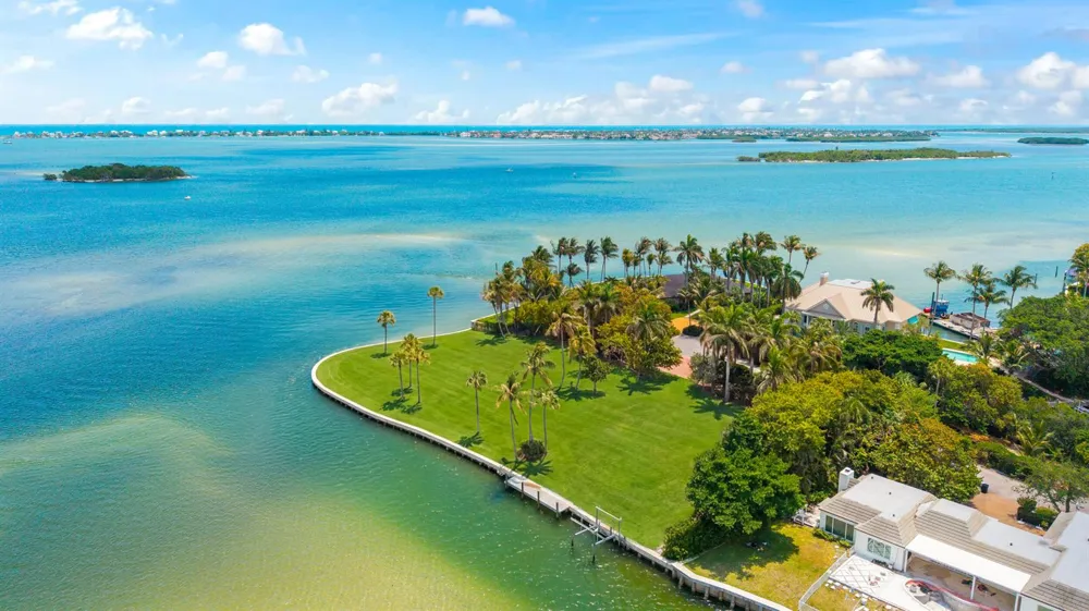 6 Timor Street Sewalls Point, FL 34996