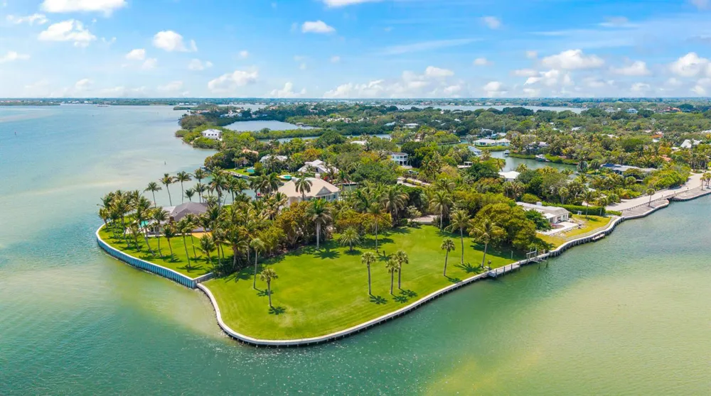 6 Timor Street Sewalls Point, FL 34996