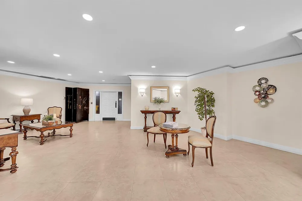 2871 Ocean Boulevard #D302 Boca Raton, FL 33431