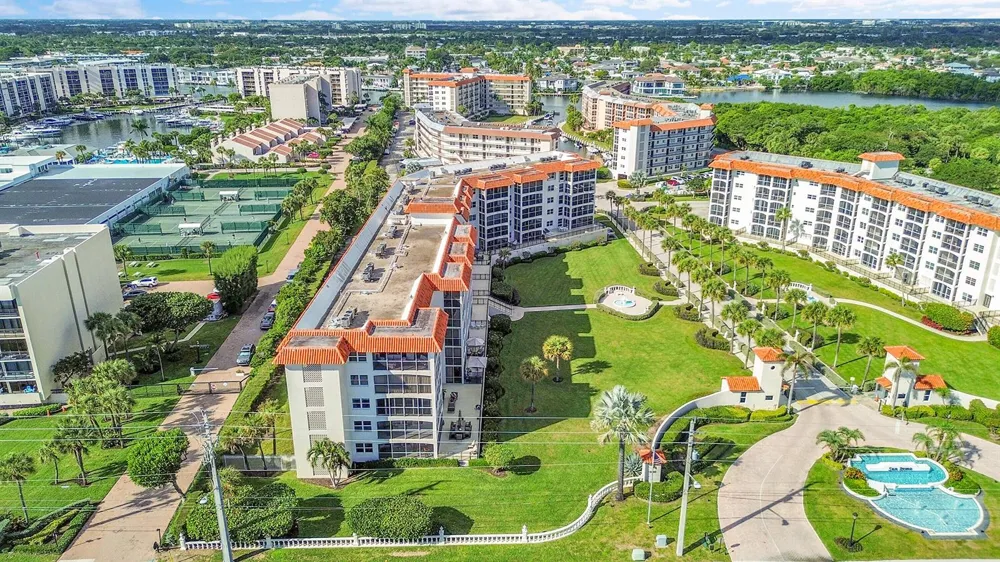 2871 Ocean Boulevard #D302 Boca Raton, FL 33431