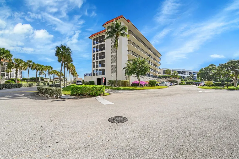 2871 Ocean Boulevard #D302 Boca Raton, FL 33431
