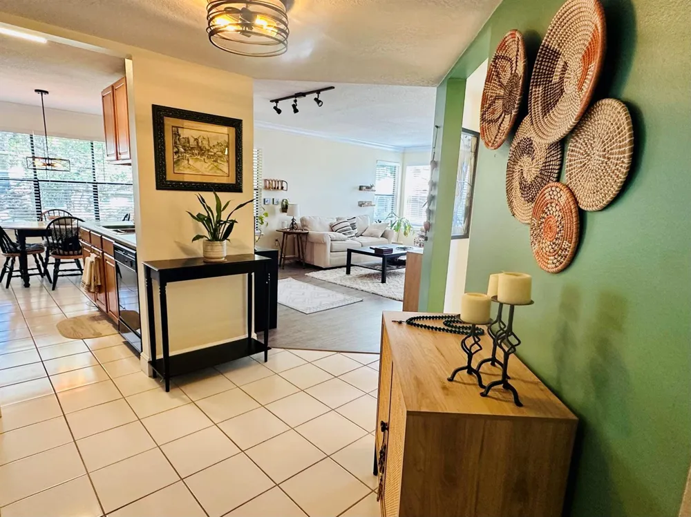225 S Tropical Trail #306 Merritt Island, FL 32952