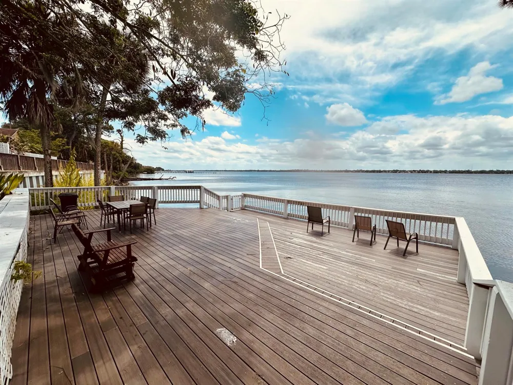 225 S Tropical Trail #306 Merritt Island, FL 32952