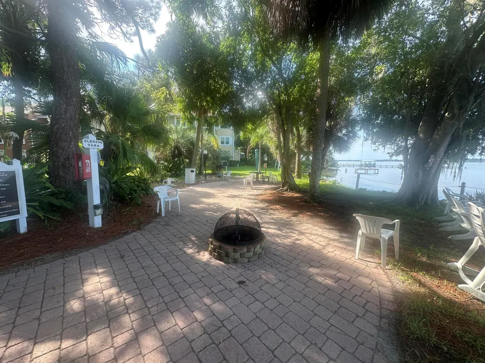 225 S Tropical Trail #306 Merritt Island, FL 32952