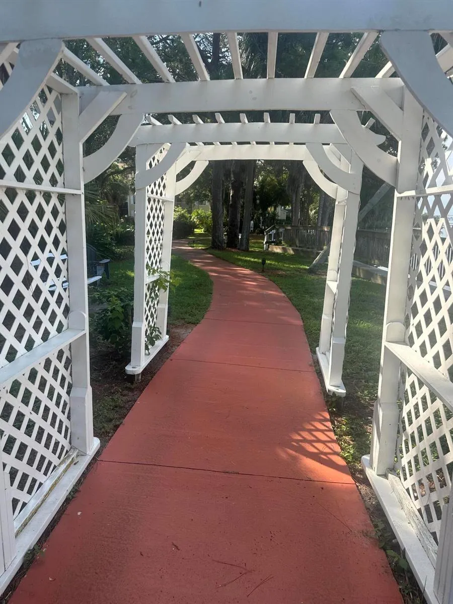 225 S Tropical Trail #306 Merritt Island, FL 32952