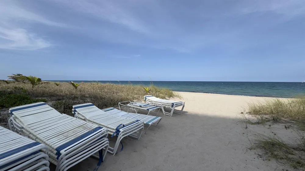 5200 Ocean Boulevard #511a Lauderdale By The Sea, FL 33308