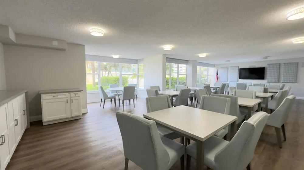 5200 Ocean Boulevard #511a Lauderdale By The Sea, FL 33308