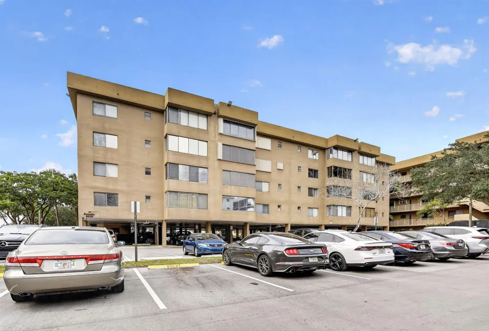 8030 Hampton Boulevard #414 North Lauderdale, FL 33068