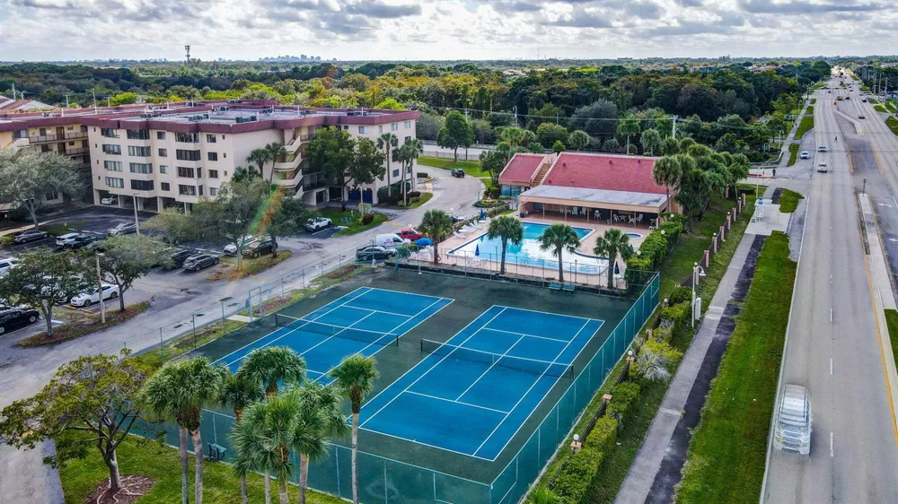 8030 Hampton Boulevard #414 North Lauderdale, FL 33068