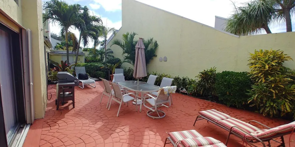 17042 Traverse Circle Jupiter, FL 33477