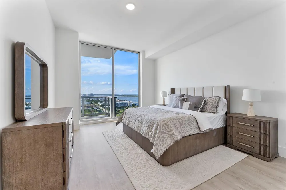220 Lake Shore Drive #Penthouse 2321 Lake Park, FL 33403