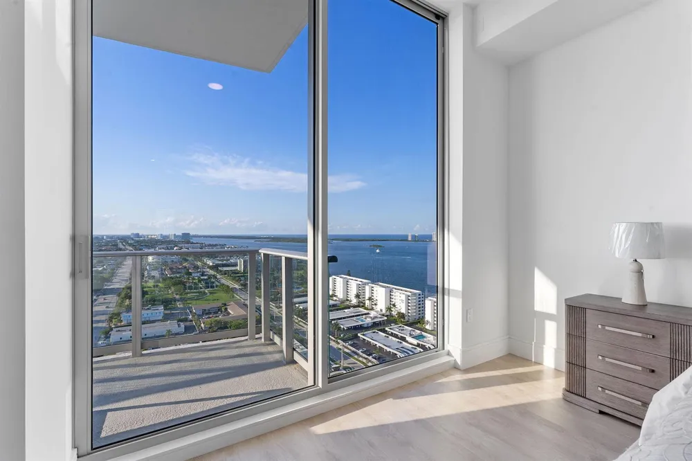 220 Lake Shore Drive #Penthouse 2321 Lake Park, FL 33403