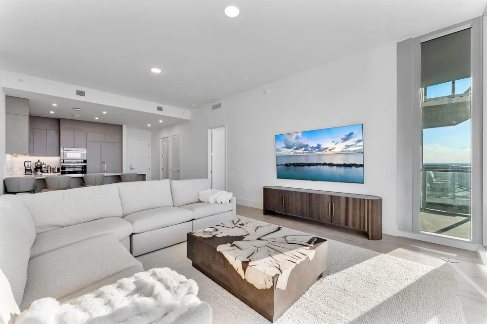 220 Lake Shore Drive #Penthouse 2321 Lake Park, FL 33403