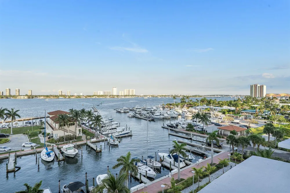 220 Lake Shore Drive #Penthouse 2321 Lake Park, FL 33403